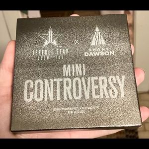 Mini Controversy Emerald Edition Palette